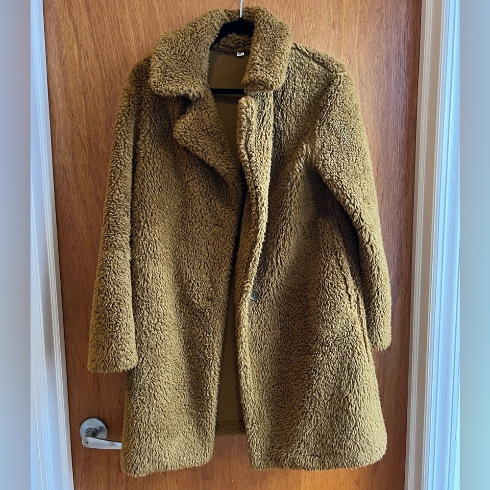 Uniqlo Faux Fur Teddy Coat